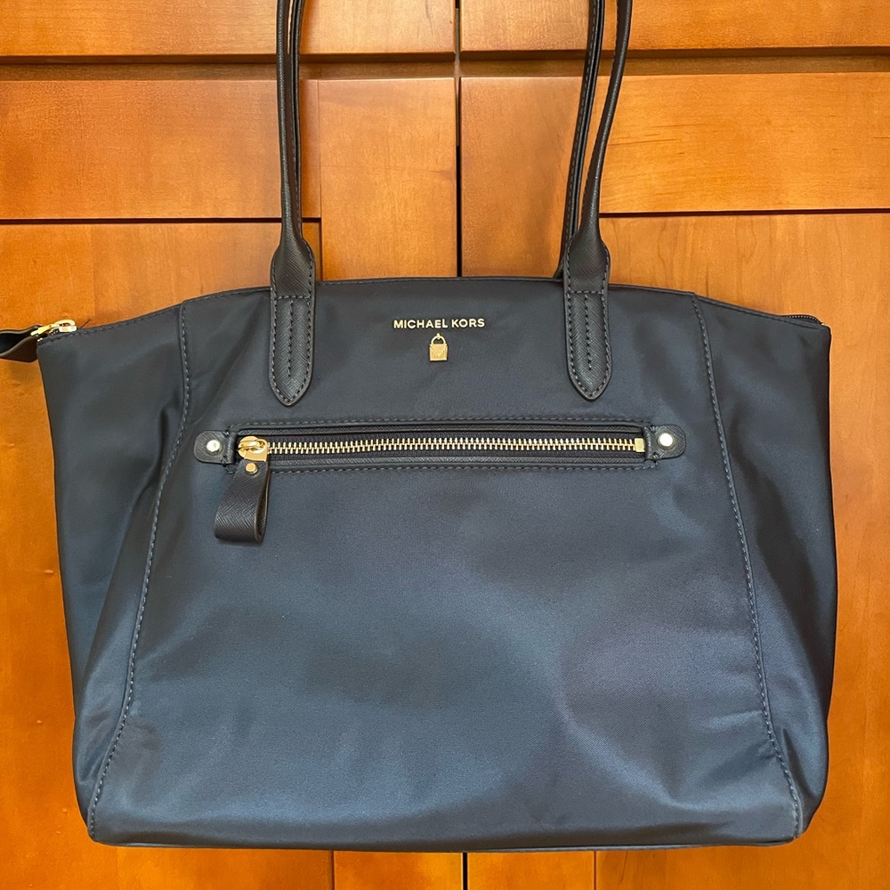 Michael Kors Kelsey Tote Bag Medium Handbag Admiral Navy Blue Nylon